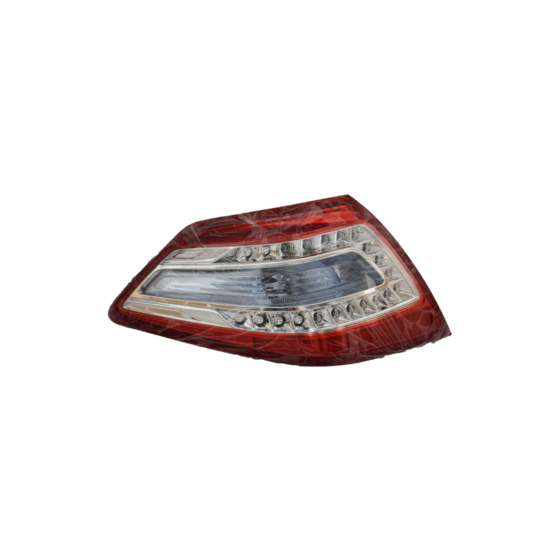 СМЕННЫЙ ЗАДНИЙ ФОНАРЬ RH, 2010-2012 ГГ., ДЛЯ NISSAN TEANA